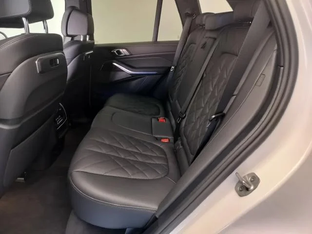 New 2026 Alpine White BMW xDrive40i image 20