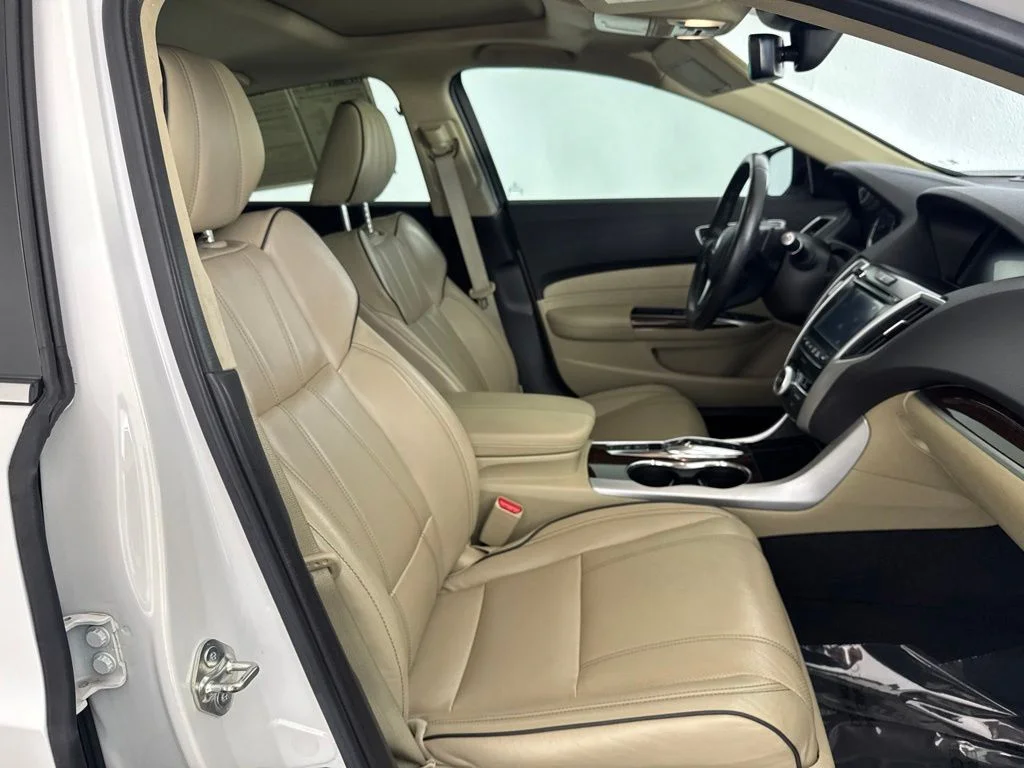 Used 2020  Acura 3.5L Technology Pkg image 22