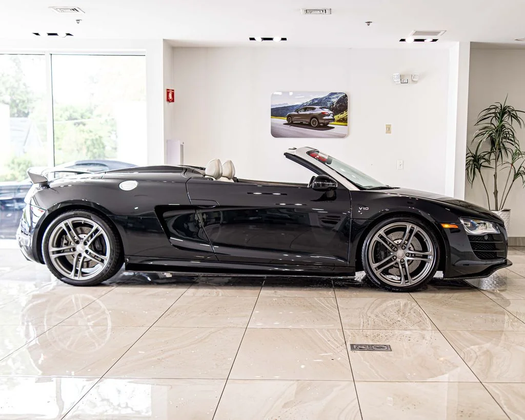 Used 2012 Blue Audi 5.2 image 10