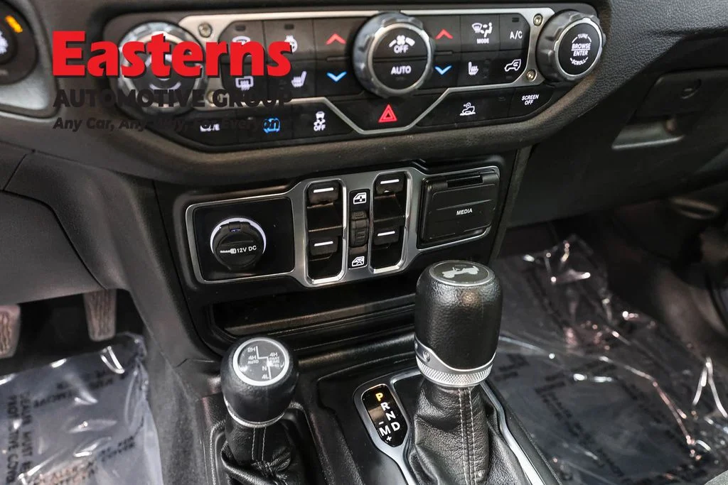 Used 2024 Gray Jeep Sport S 4xe image 21