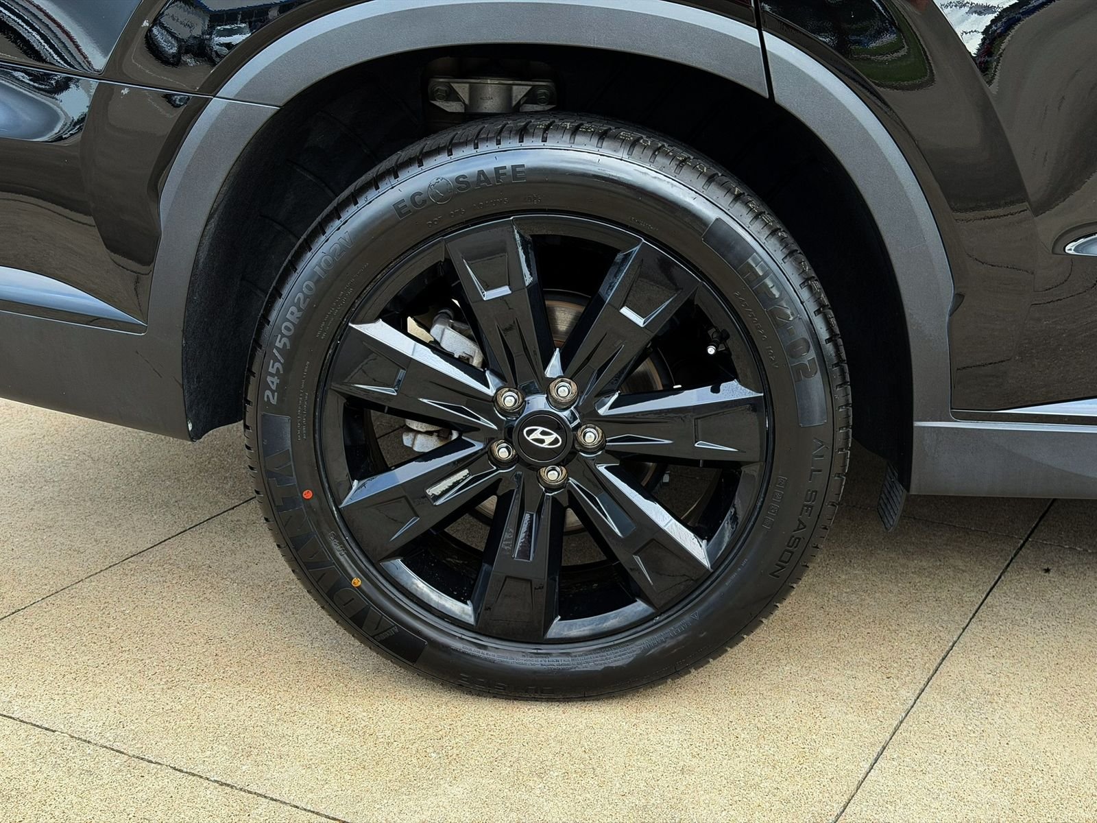 Used 2025 Abyss Black Pearl Hyundai XRT image 8