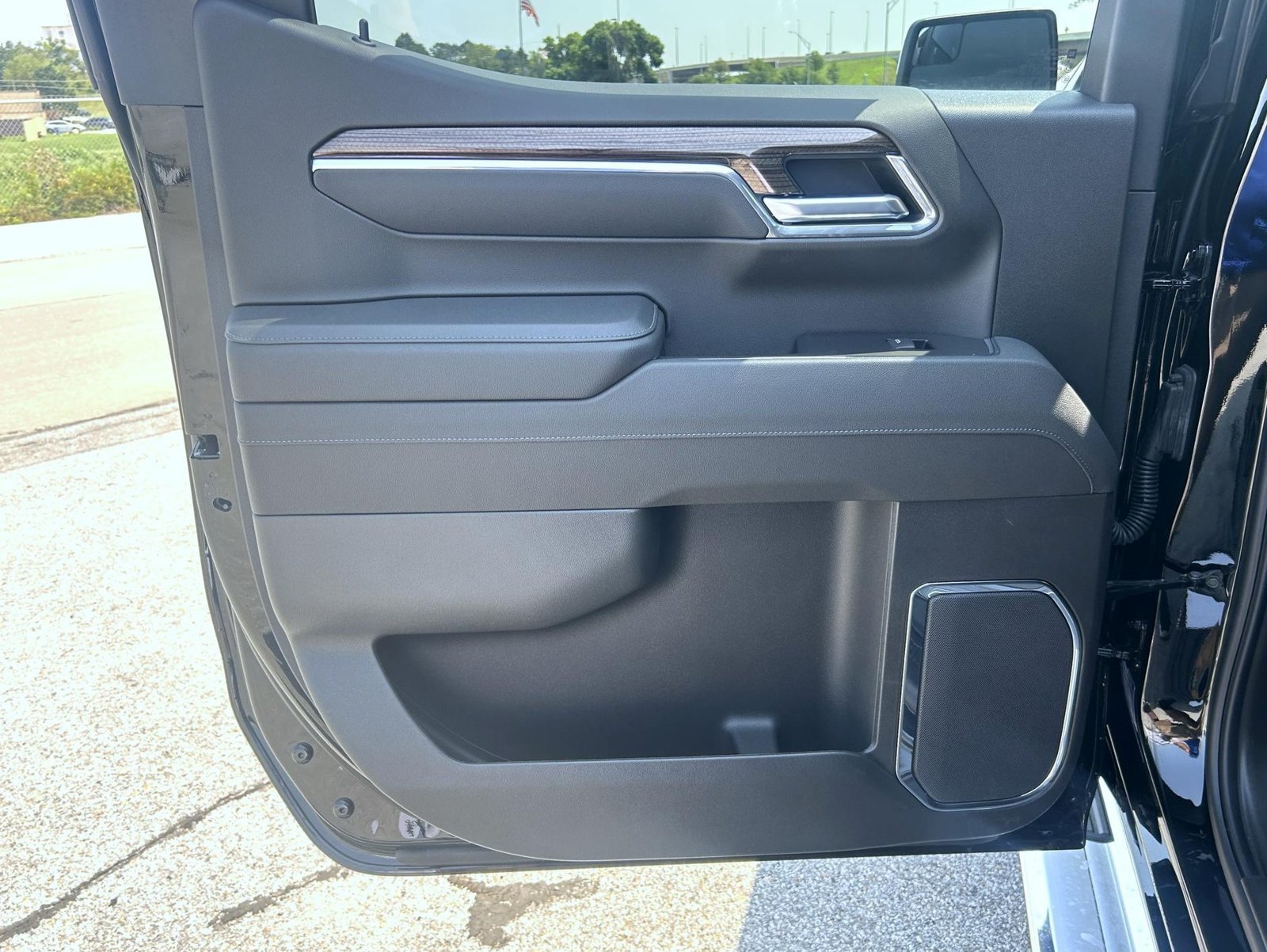 2026 Chevrolet Silverado 1500 LT - Photo 17
