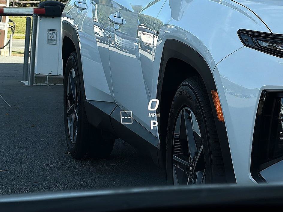Used 2020 Arctic White Chevrolet 3LT image 21