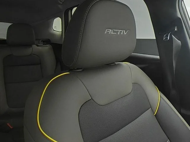 Used 2026 White Chevrolet ACTIV image 33