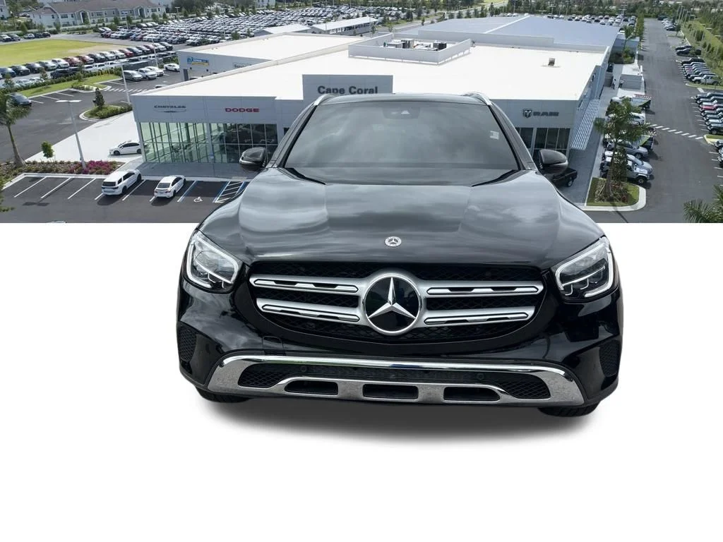 Used 2022 Black Mercedes-Benz GLC 300 image 8