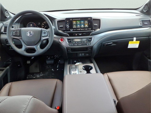 New 2026 Platinum White Pearl Honda RTL 4WD image 13