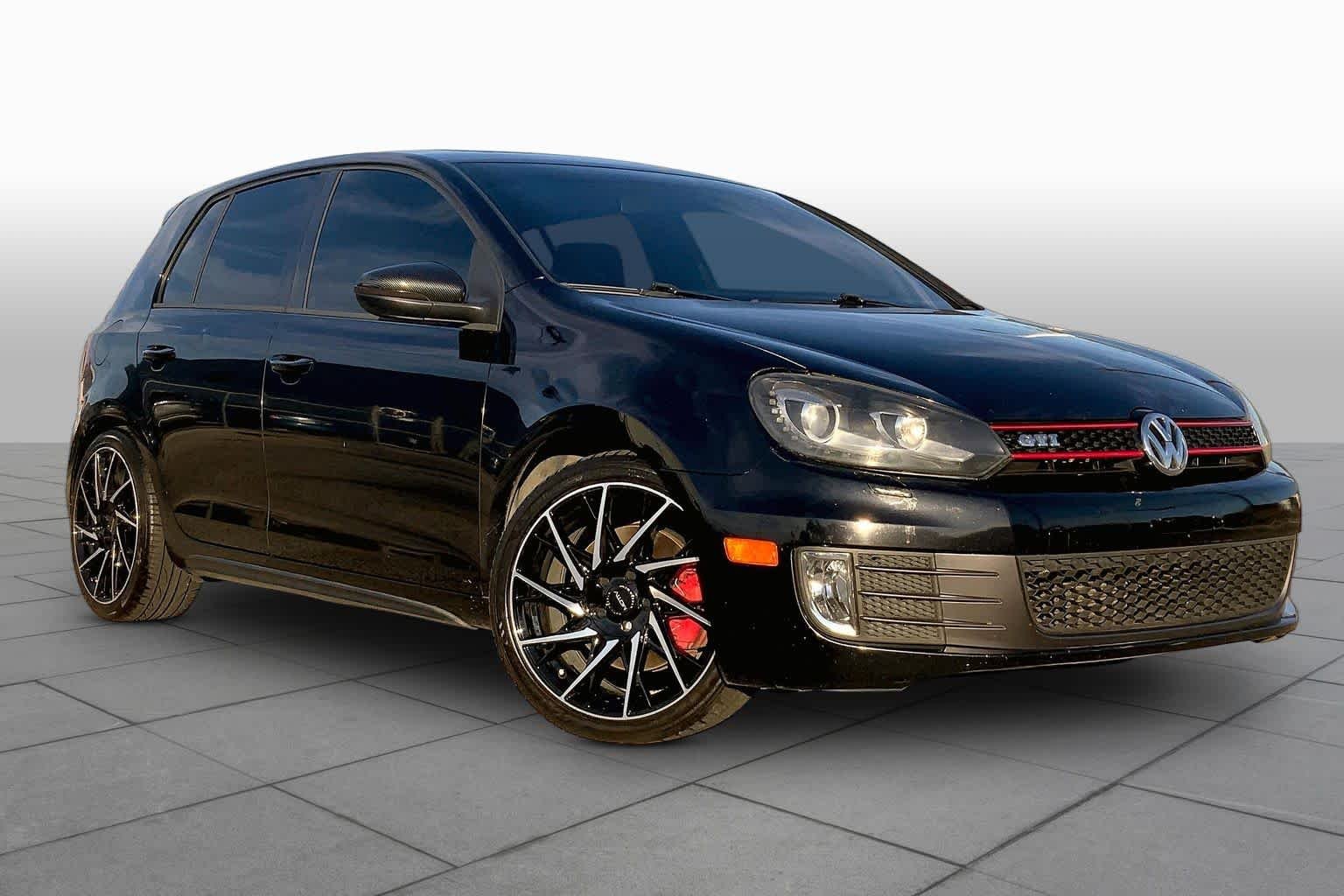 Used 2013 Deep Black Pearl Metallic Volkswagen Drivers Edition image 2