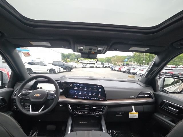 Used 2025 Gray Chevrolet High Country image 16