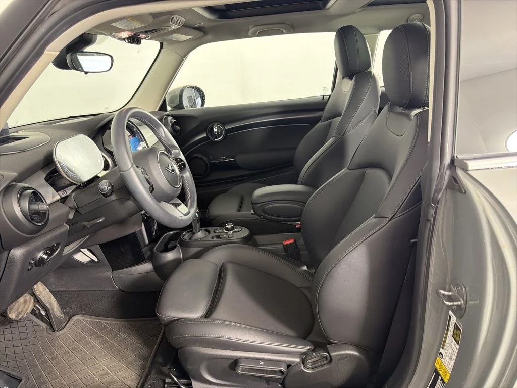 Used 2023 Gray MINI Signature image 20