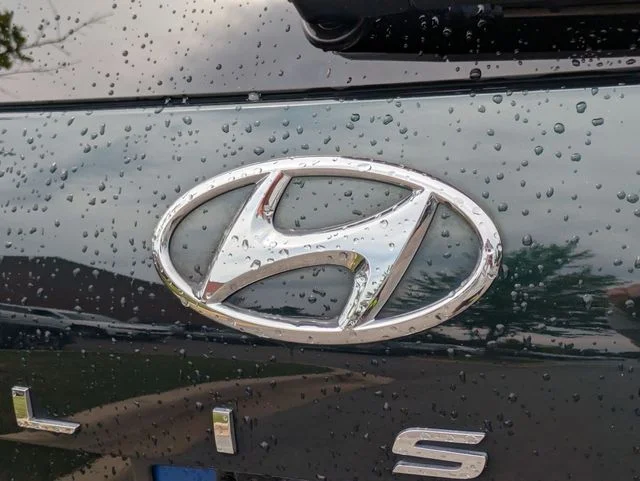 Certified Used 2023 Green Hyundai Calligraphy image 30