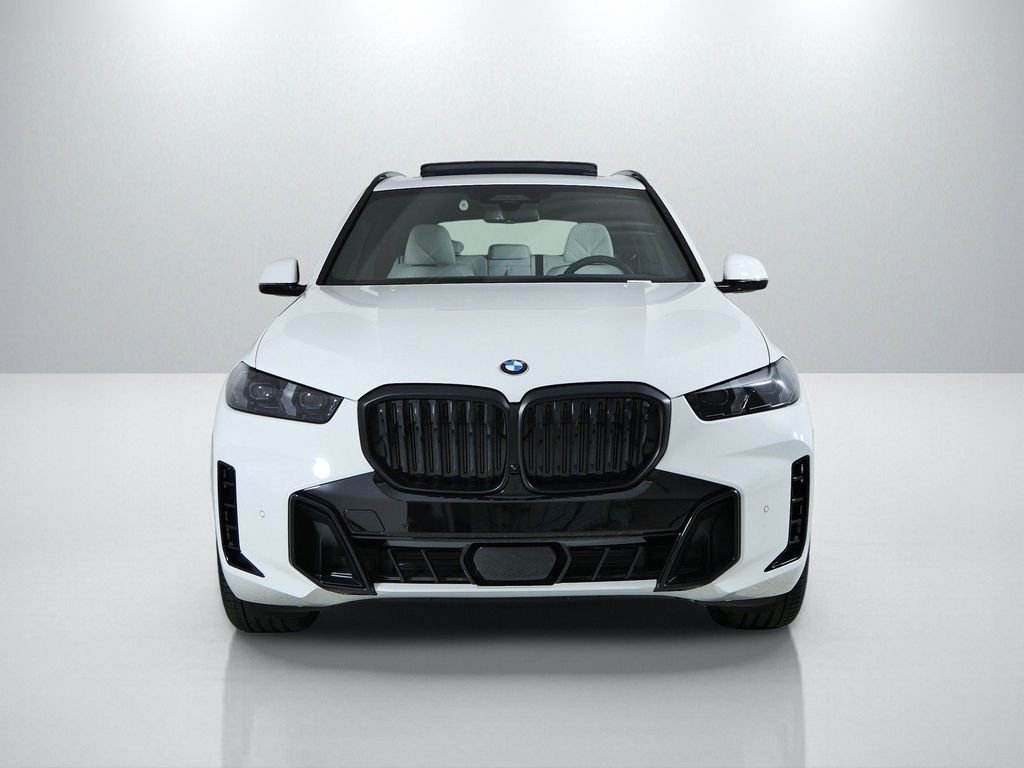 New 2026 Alpine White BMW xDrive40i image 2