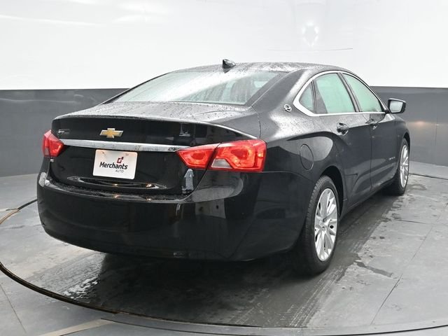 Used 2017 Black Chevrolet LS image 7
