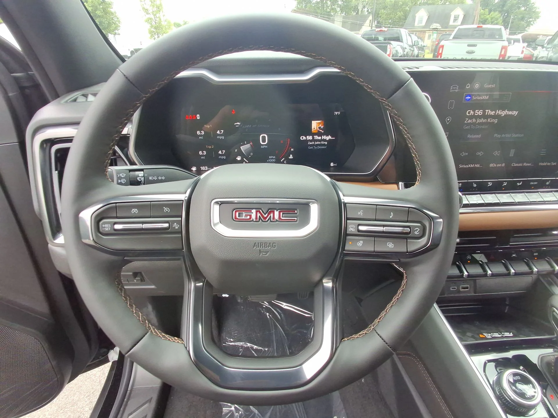 2026 GMC Canyon AT4 - Photo 25