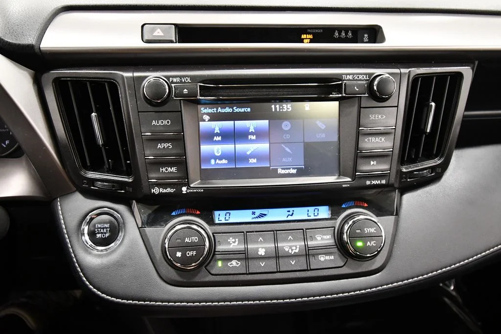 Used 2018 Blue Toyota XLE image 23