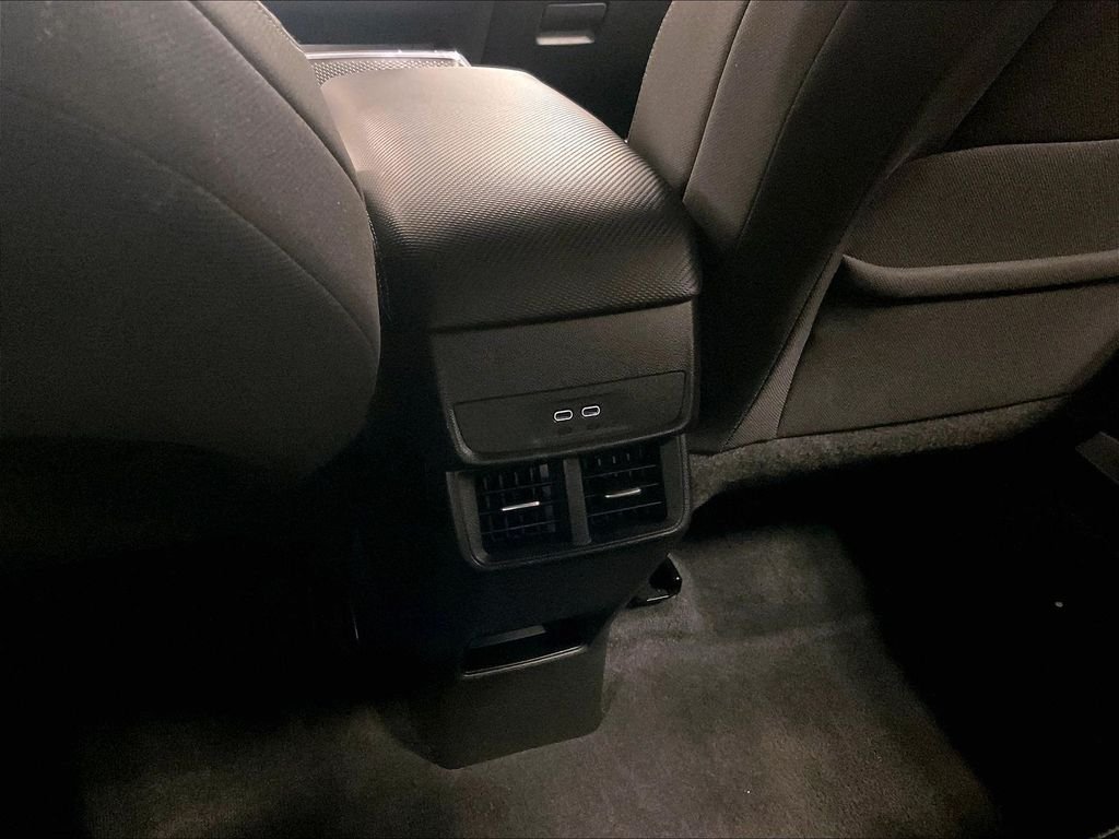 Used 2025 Sterling Gray Metallic Chevrolet LT image 27