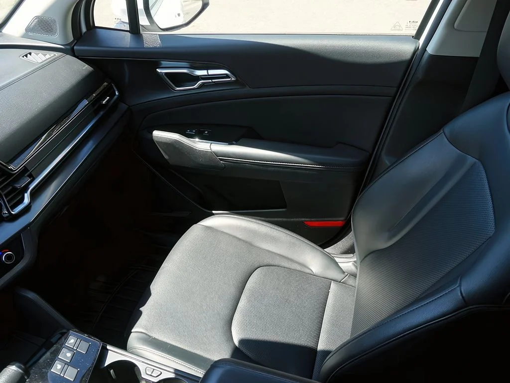 2023 Kia Sportage EX - Photo 31