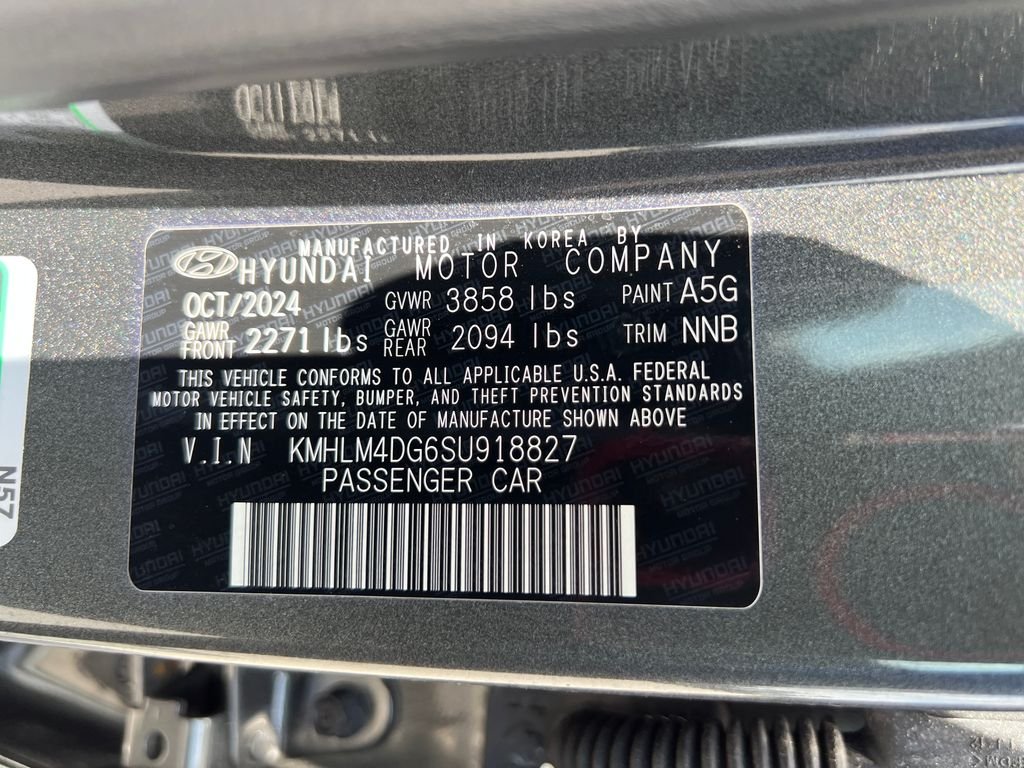 Used 2025 Gray Hyundai SEL Sport image 26