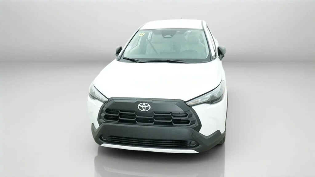 New 2026 Wind Chill Pearl Toyota L image 16