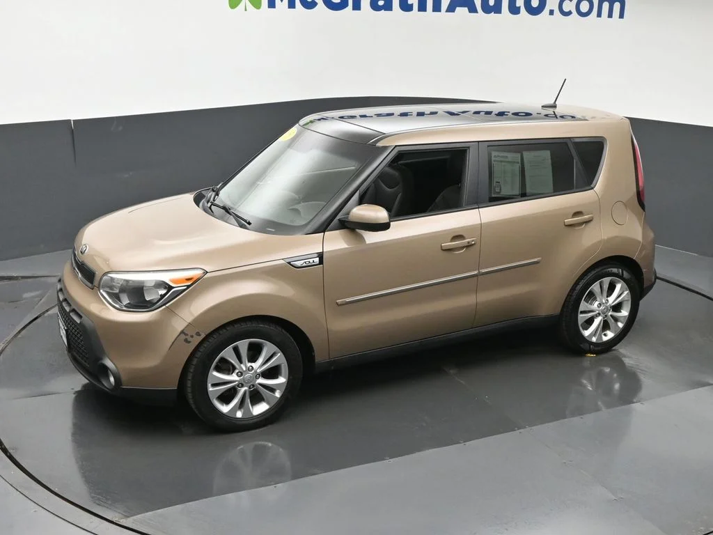 Used 2015 Brown Kia Plus image 21