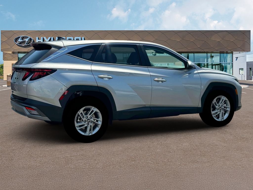 New 2026 Silver Hyundai SE image 5