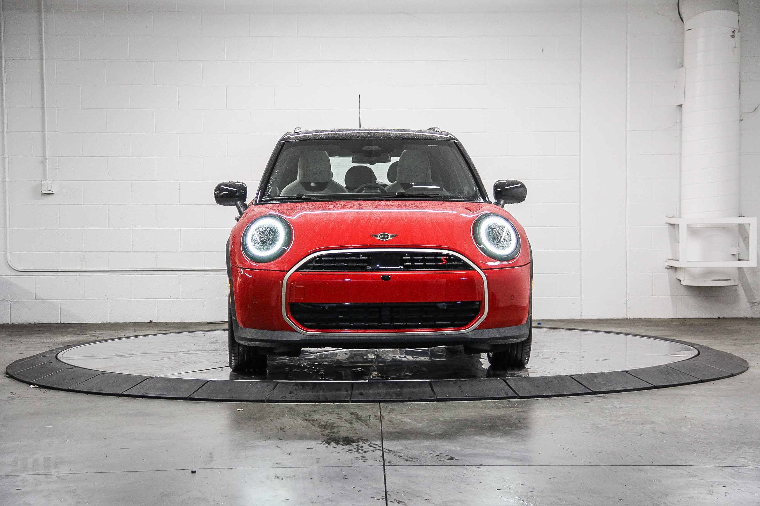 2026 MINI Hardtop 4 Door S - Photo 2