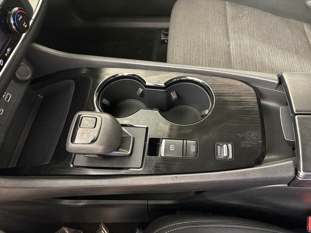 Used 2023 Gray Nissan SV image 28