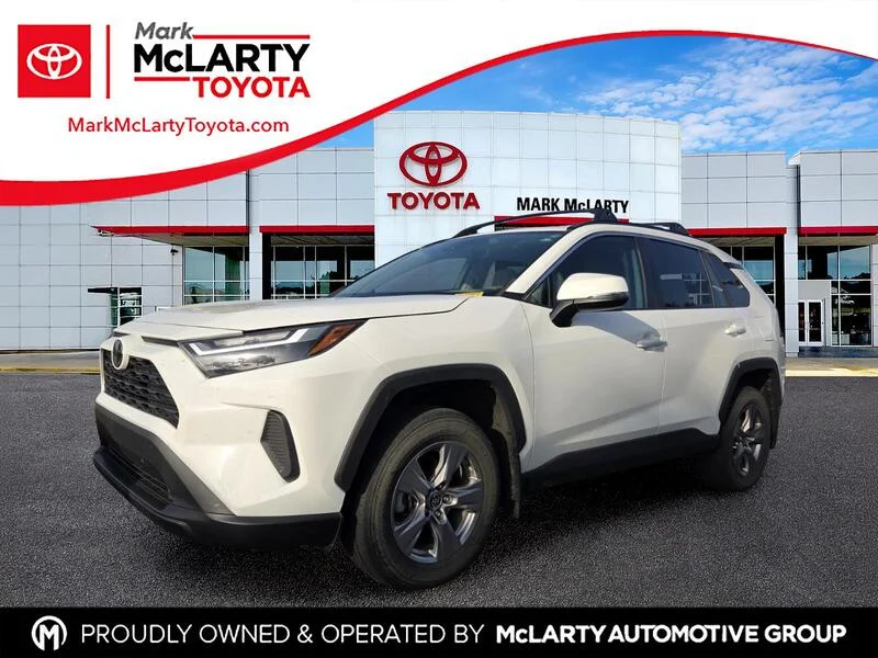Used 2023 Ice TOYOTA XLE image 1
