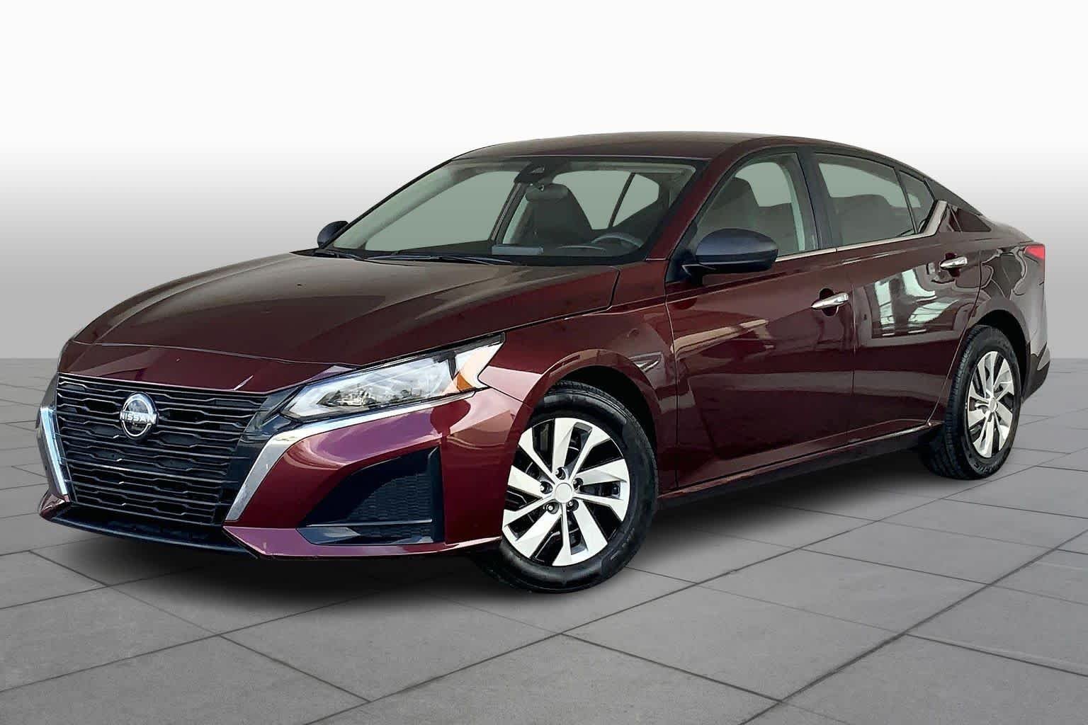 2024 Nissan Altima SV