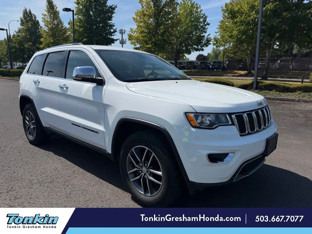 Used 2018 Bright White Clearcoat Jeep Limited image 1