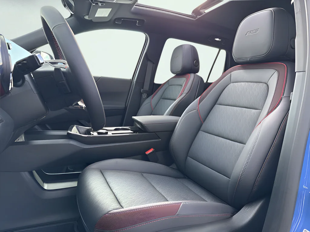 2026 Chevrolet Equinox RS - Photo 13