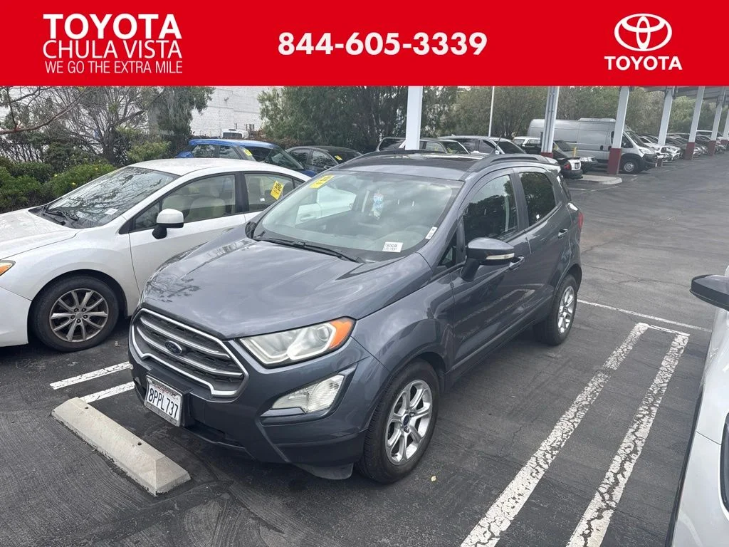 Used 2020 Gray Ford SE image 1