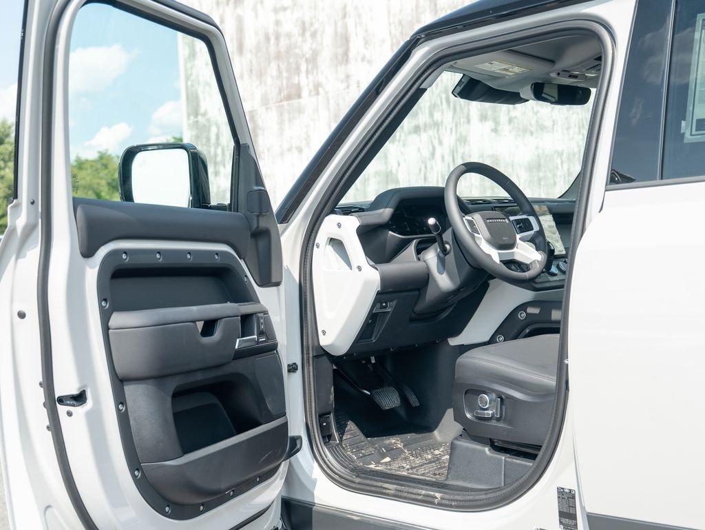 New 2026 Borasco Grey Land Rover S image 10