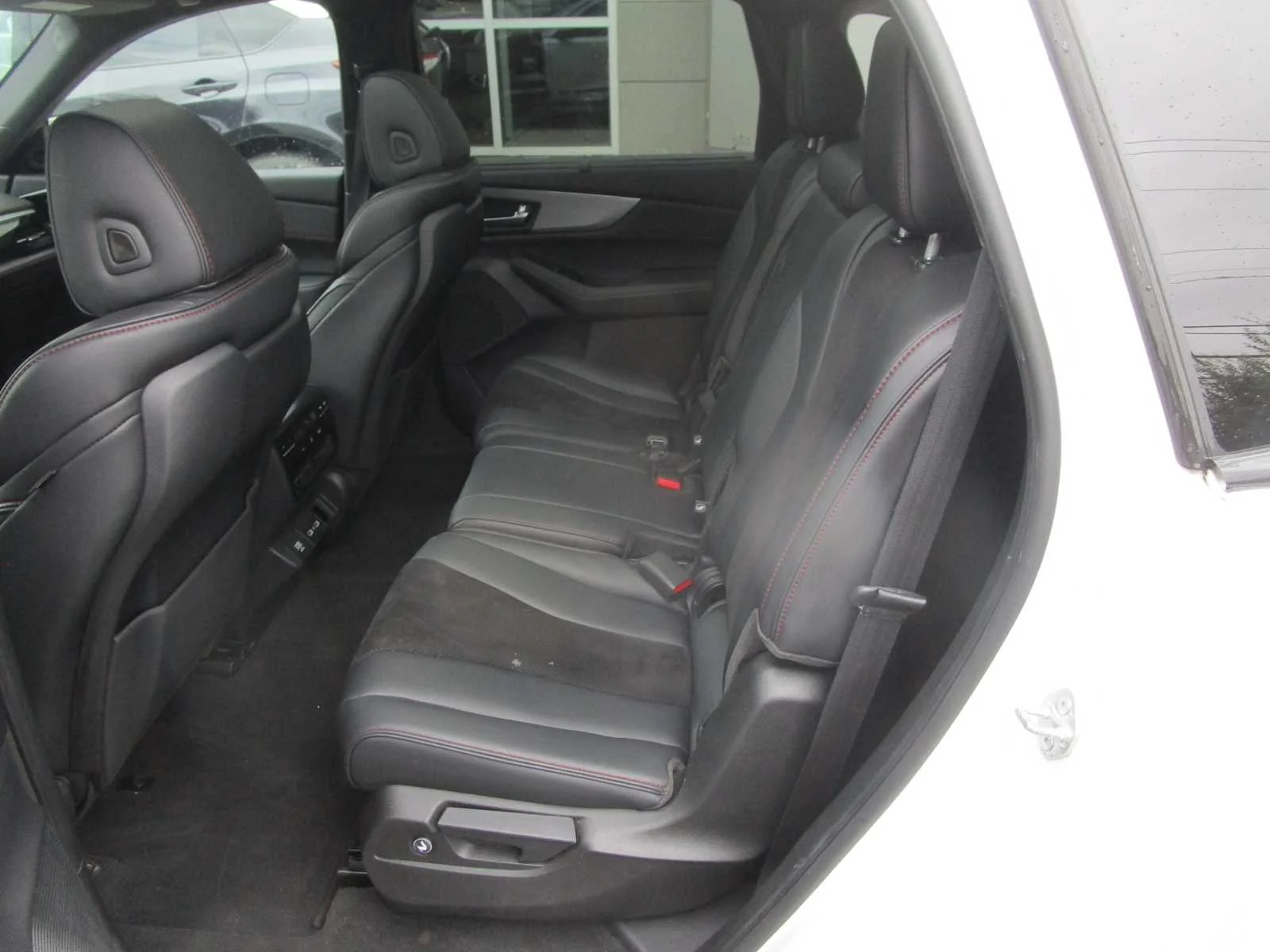 Certified Used 2023 Platinum White Pearl Acura w/A-Spec Package image 9