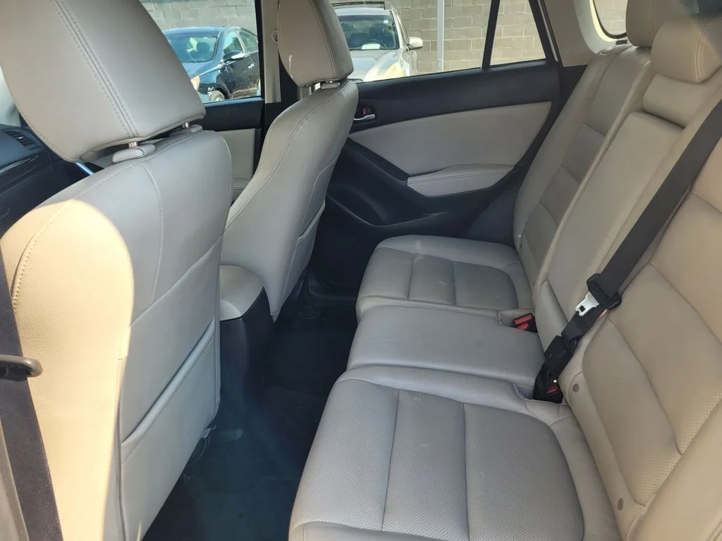 Used 2013 White Mazda Grand Touring image 15