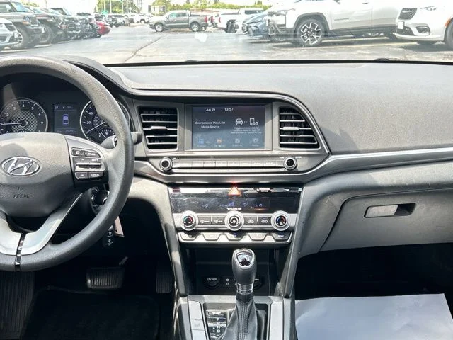 Used 2020 Gray Hyundai SEL image 17