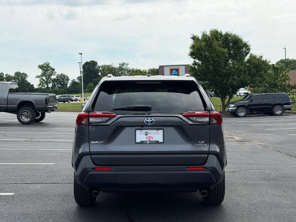 Certified Used 2022 Gray Toyota LE image 7