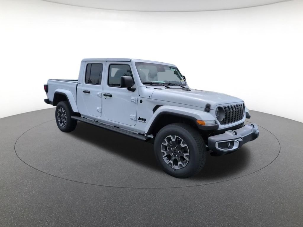 New 2026 Bright White Clear-Coat Exterior Paint Jeep Sahara image 4