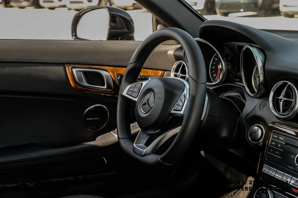 Used 2019 Gray Mercedes-Benz SLC 300 image 13