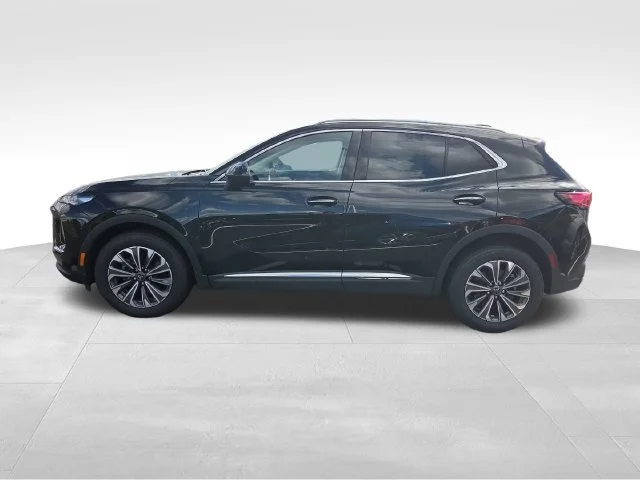 Used 2024 Ebony Twilight Metallic Buick Preferred image 2