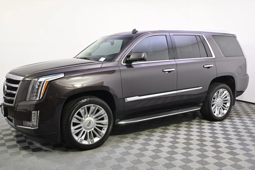 Used 2015 Cadillac Escalade Premium with VIN 1GYS4CKJ8FR306947 for sale in Minneapolis, Minnesota