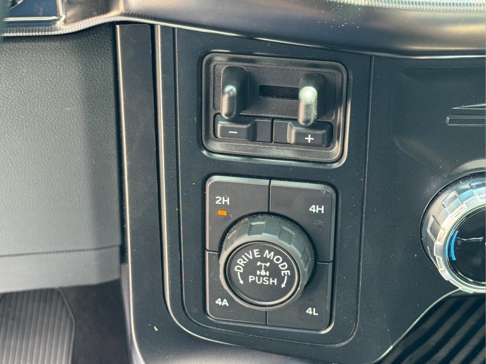 Used 2024 Black Metallic Ford Raptor image 25