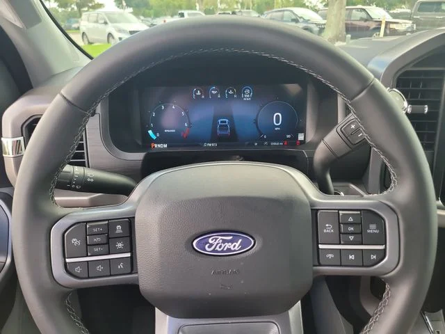New 2026 Oxford White Ford XLT image 29