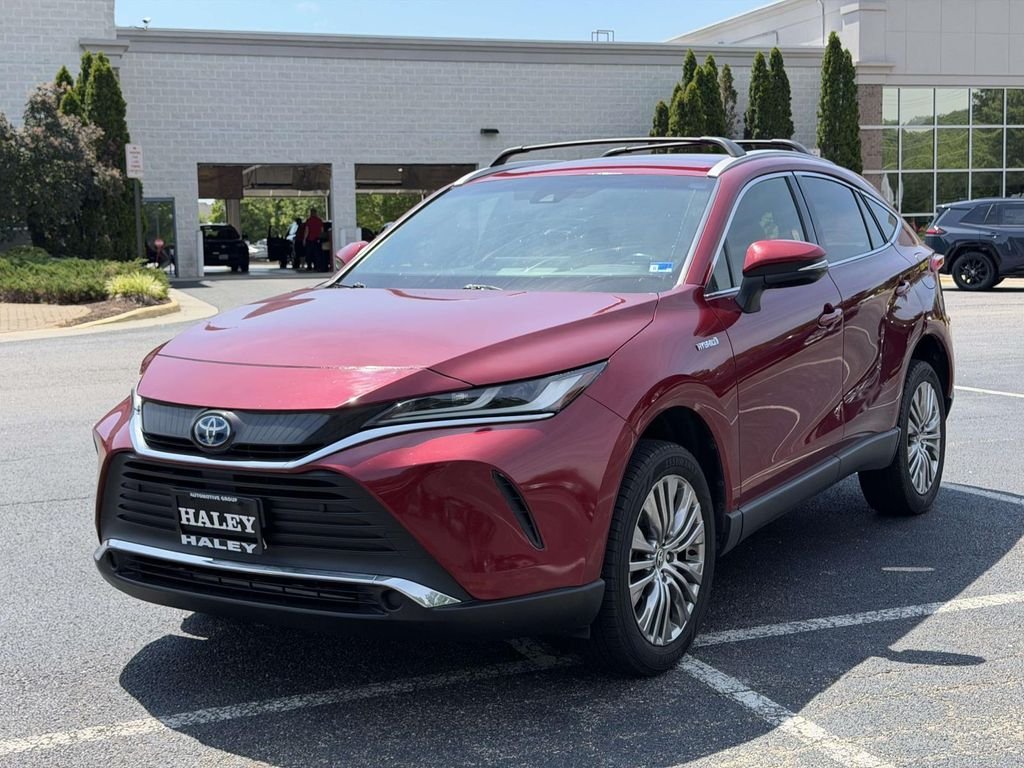 Used 2021 Red Toyota XLE image 23