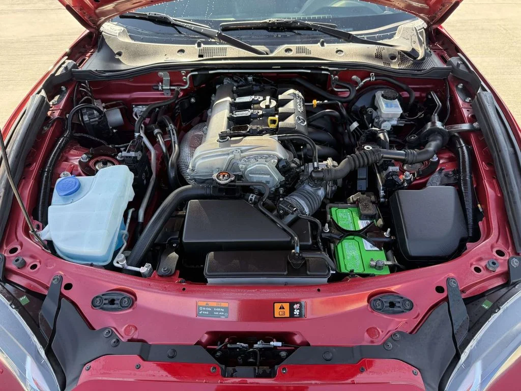 Used 2017 Red Metallic Mazda Grand Touring image 10