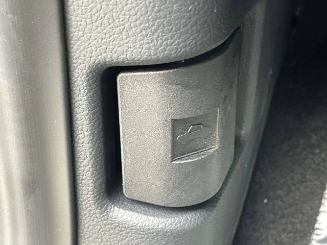 New 2026 Gray Ford XLT image 15