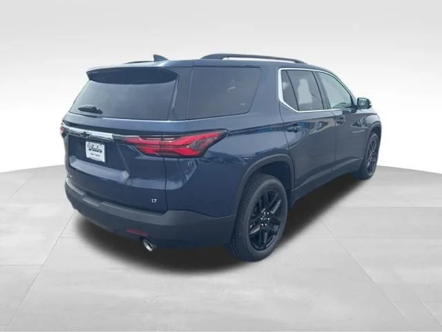 Used 2023 Northsky Blue Metallic Chevrolet LT Cloth image 6