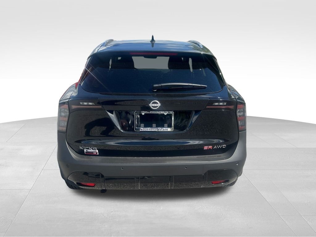 Certified Used 2025 Super Black Nissan SR image 4