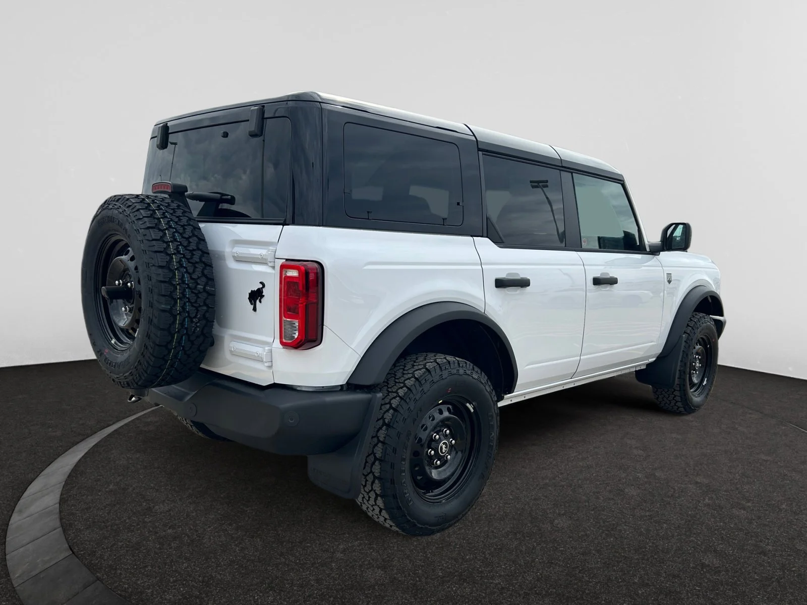 New 2026 Oxford White Ford Big Bend image 5