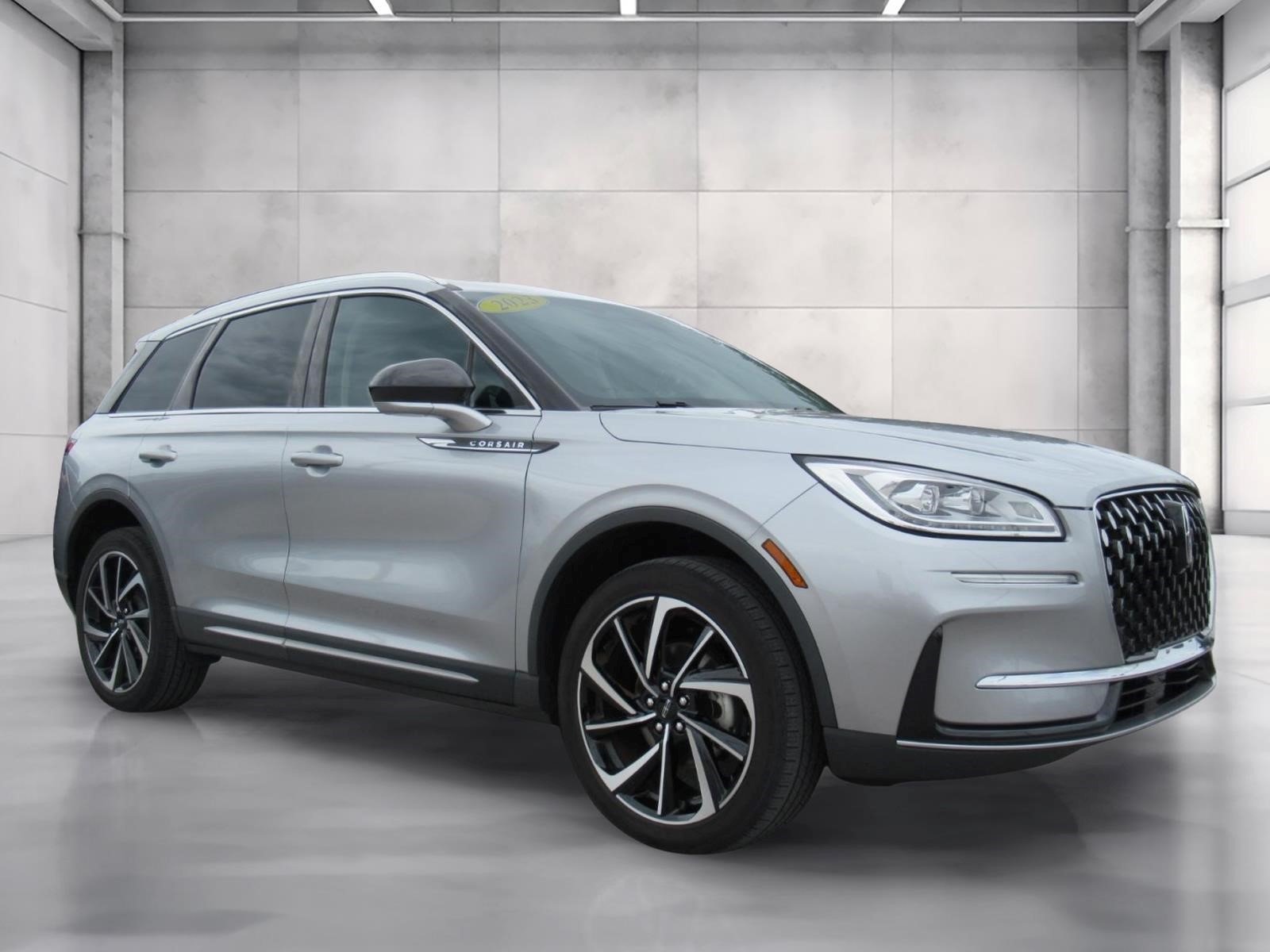 2023 Lincoln Corsair Reserve FWD's photo
