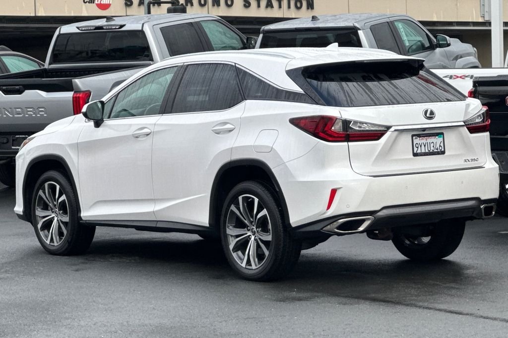 Used 2019 White Lexus 350 image 6